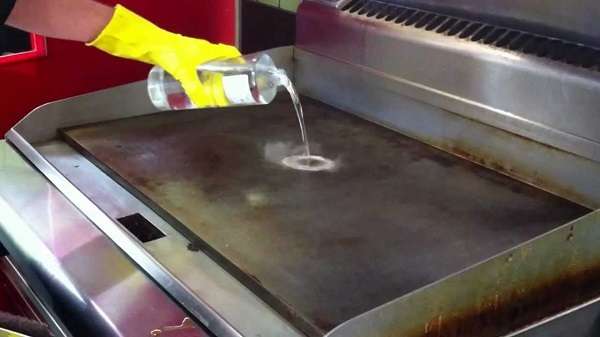 12 Ways of How To Clean a Flat Top Grill