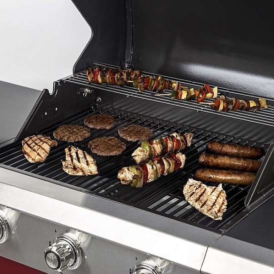 Key Features of Dyna-Glo DGG424RNP-D Gas Grill