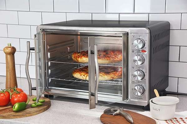 Key Features of the Elite Gourmet ETO-4510M Convection Toaster Oven