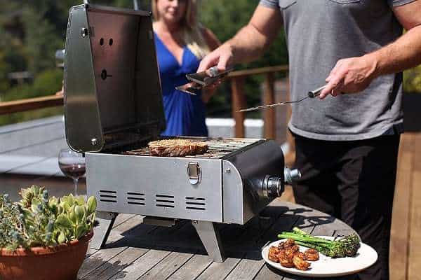 Key Features of Cuisinart CGG-608 Portable Gas Grill
